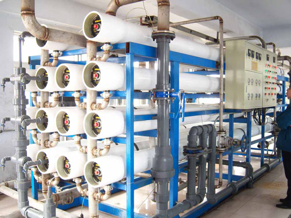 技術(shù)化路線(xiàn)高頻出現(xiàn)，海水淡化產(chǎn)業(yè)迎來(lái)?yè)Q擋提